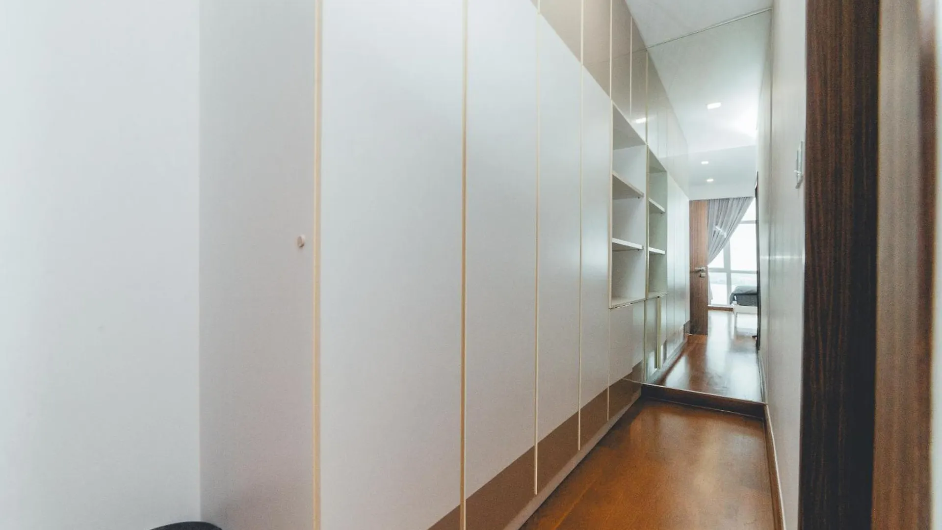 Paragon Residence The Modish 3Br7Pax Balcony By Our Stay Johor Bahru Apartment