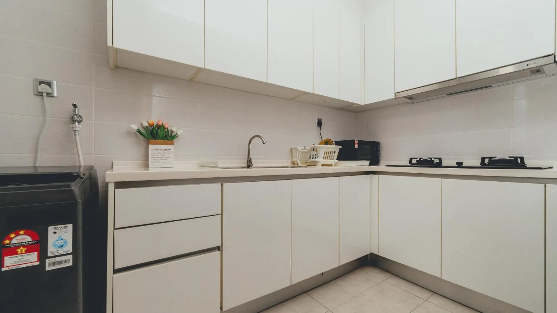 Paragon Residence The Modish 3Br7Pax Balcony By Our Stay Johor Bahru 0*,